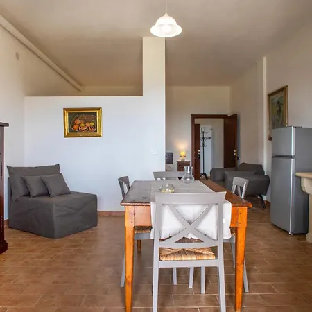 Holiday home Agriresidence Debbiare